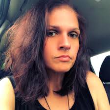 Who can make custom cookies or cupcakes in Richmond, KY?