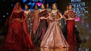 Suneet Varma Fall Winter 2019 20 India Fashion Week Youtube Suneet verma is known for his work on воздушные змеи (2010), свадьба в сезон дождей (2001) and rules: suneet varma fall winter 2019 20 india fashion week