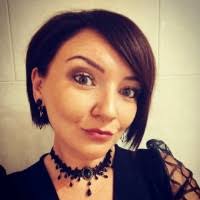 20+ "Aimee Moss" profiles