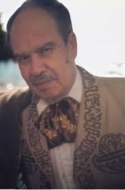 Cesar Sedano's Instagram, Twitter & Facebook