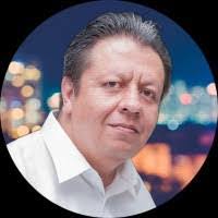 Luis Bedolla's Instagram, Twitter & Facebook