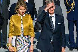Bert sterckx, peter vandenbempt, tom boudeweel en geert heremans verzorgen het wedstrijdcommentaar op de radio. Prins Filip En Prinses Mathilde Getrouwd Voor Het Geld Al Het Belang Van Limburg Mobile