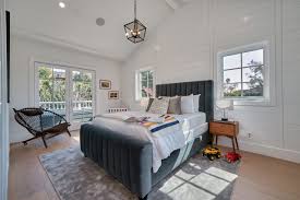 Rafters and trusses lend character 75 Beautiful Vaulted Ceiling Bedroom Pictures Ideas May 2021 Houzz
