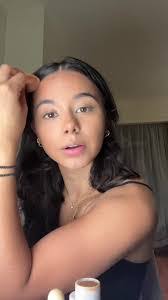 Heather Cano's Instagram, Twitter & Facebook