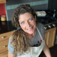 Episode 61: Gluten Found in Gluten-Free Products Accusations, Does a Bakery  Really Need To Make Their Own Stuff, and a 2024 Inspired Home Show Recap