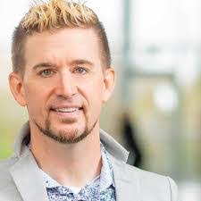 Mike Maida's Instagram, Twitter & Facebook