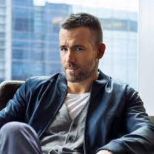 The Best Ryan Reynolds Haircuts Hairstyles 2021 Update In 2021 Ryan Reynolds Haircut High And Tight Haircut Beard Fade