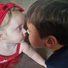 Has anybody got basic tutorial for granny square crochet please.