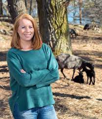 In 2011 she was elected party leader for the swedish centerparty. Annie Loof For Mig Ar Det En Sjalvklarhet Att Djur Ska Facebook