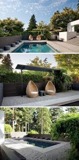 In This Modern Backyard There S A Swimming Pool And At One End Two Sculptural Chairs Sit Underneath A Small Pergola Gra Modern Backyard Small Pergola Pergola