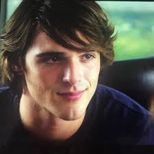 Jacob elordi, né le 26 juin 1997 à brisbane, est un acteur australien. Coisa Bem Feita Kissing Booth Noah Flynn Actors