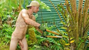 Hairy stud jerking off in front of his cam. Straight Ripped Bearded Farm Boy Bowie Shows Off His Hairy Chest As He Jerks His Huge 9 Inch Cock Big Cock Nude Men Pics