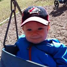 Amanda Barrett (@doogiebarrett)