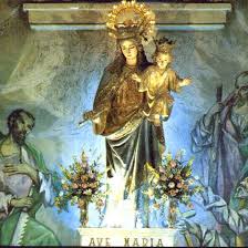 Imagem de nossa senhora auxiliadora em resina. Santos Do Dia