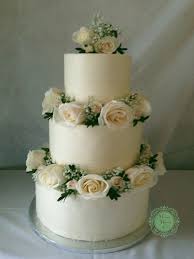 White Chocolate And Lemon Wedding Cake Mainely Wedding Cakes Orange Buttermilk Cake Lemon Wedding Cakes White Chocolate Mouse