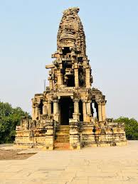 Road trip to Kakanmath Temple from ...