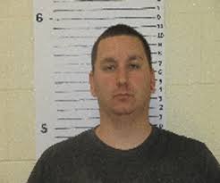 Paxton man arrested for fleeing and leading police