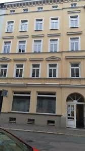 Dass ein winkelhaus immer ein bisschen schöner und faszinierender wirkt, liegt wohl an der großzügig geschnittenen sonnenterrasse, welche durch den intelligenten winkelbau nicht nur vor wind und wetter schütz. Lnbqbj0pnl1uxm
