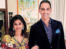 Pinky reddy heritage temple jewelry. Pinky Reddy Brings In Her 50th Birthday Via Online Video Conference Toast