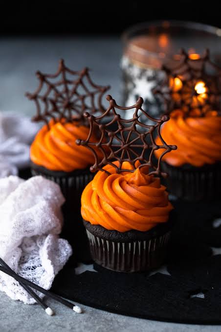 Halloween Spider Web Cupcakes - Bright-Eyed Baker