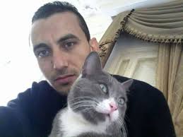 Haw 3la chneya tsaba7 fi hal bled 9atlouhom w 5alewhom ghar9ine fi damhom  ... allah le traba7hom w nshlh yal9awah .. #stopkillingdogs Rades plage .