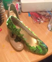 Ivy Garden Planters Container Gardening Gardening Plants Raised Beds Succulents Planters Growing Vegetables Contai In 2020 Poison Ivy Cosplay Fairy Shoes Cosplay Shoes