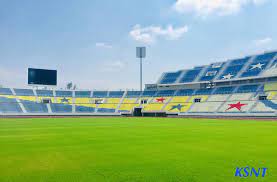 Malezya yarımadası'nın doğu kıyısı bölgesindeki en büyük stadyum , devletin ana stadyumu olarak sultan i̇smail nasıruddin şah stadyumu'nun yerine inşa edildi. Terengganu Fc Tak Sabar Kembali Ke Stadium Sultan Mizan