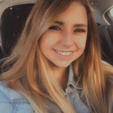 Lori Shober's Instagram, Twitter & Facebook