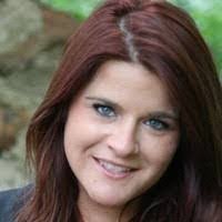 Katie Hambrick's Instagram, Twitter & Facebook