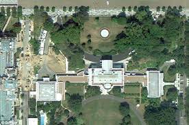 This is a video of an animated birds eye view of the white house in washington dc. Is Obama Building A Super Bunker Or A Swimming Pool Under The White House Daily Mail Online