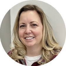 Kari Cooper's Instagram, Twitter & Facebook