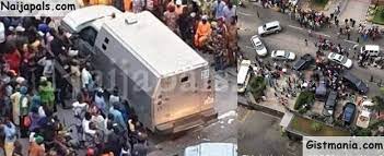 Jun 15, 2021 · a statement released by the police reads in full: Trending Photos Of Bullion Vans Entering Bola Tinubu S Bourdillon Residence In Lagos Gistmania