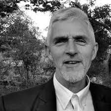 Mark Devan's Instagram, Twitter & Facebook