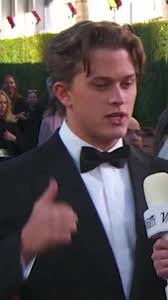 Reese Witherspoon's son, Deacon Phillippe. is following his moms footsteps  at the Golden Globes tonight. Link in bio for details.