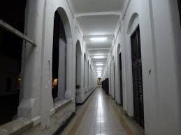 Ada nilai sejarah yang lebih pantas dibicarakan. Foto Menelusuri Lawang Sewu Semarang Yang Terkenal Angker Merdeka Com