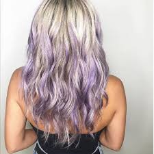 Ryan pearl, colorist at new york's cutler salon explains that, foil lightens the hair from the root to the ends while balayage allows the hair to be softer or muted at the root, and then gets progressively lighter as it travels through to the end.. 50 Stunning Blonde Balayage Ideas You Need To Try In 2021 Hair Com By L Oreal