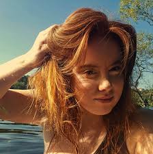 Where in Milos is good without a car please?