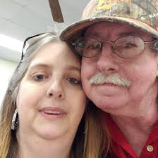 What type of tree is this, possibly a locust tree?