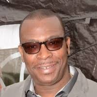 100+ "Francis De Souza" profiles