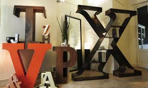 Lettere In Ferro E Acciaio Corten A Trattamento Ossidato Idee Acciaio Corten Letto Libreria