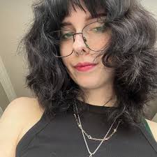 Weekend hair stylist for cut and style?