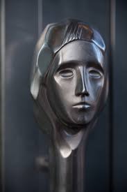 Portrait of a Recipient as a Door Handle