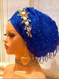 Lovers of Fascinators, Hats & Headbands