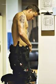Channing tatum sports a new haircut in shirtless photo: Channing Tatum Shirtless With A Tattoo In Cop Pants I Tattoos At Repinned Net