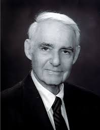 Lincoln Filene Ladd Obituary