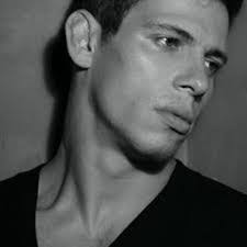 Chris Reymann's Instagram, Twitter & Facebook