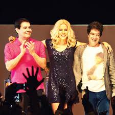 Kid abelha is a new wave band from rio de janeiro, brazil, formed by paula toller (lead vocals), george israel (sax, guitar and vocals) and bruno fortunato (acoustic and electric guitar). Kid Abelha Spotify