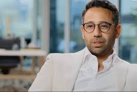 Candice Krieger's Instagram, Twitter & Facebook