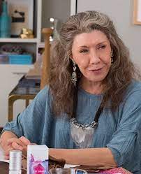 Grace And Frankie Frankie Clothing Advanced Style Fashion