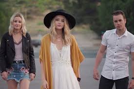 Country trio temecula road are helping to close out 2016 in a musical way. Temecula Road Are Hoping For More In New Video Watch